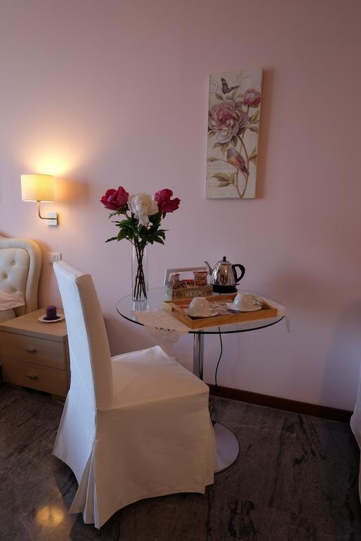 Fiore Vaticano B&B Ρώμη Δωμάτιο φωτογραφία